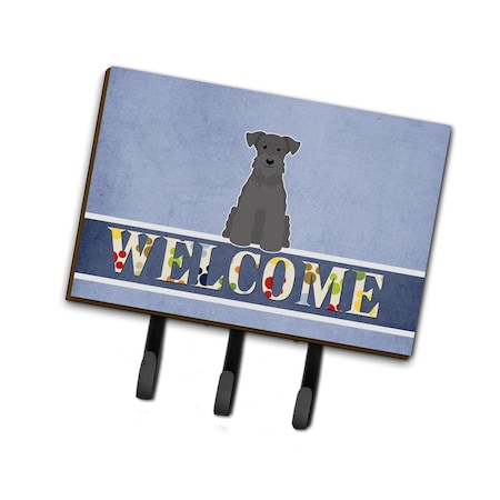 Carolines Treasures Miniature Schanuzer Black Welcome Leash or Key Holder BB5632TH68